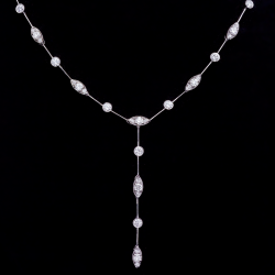 18K White Gold Diamond Necklace